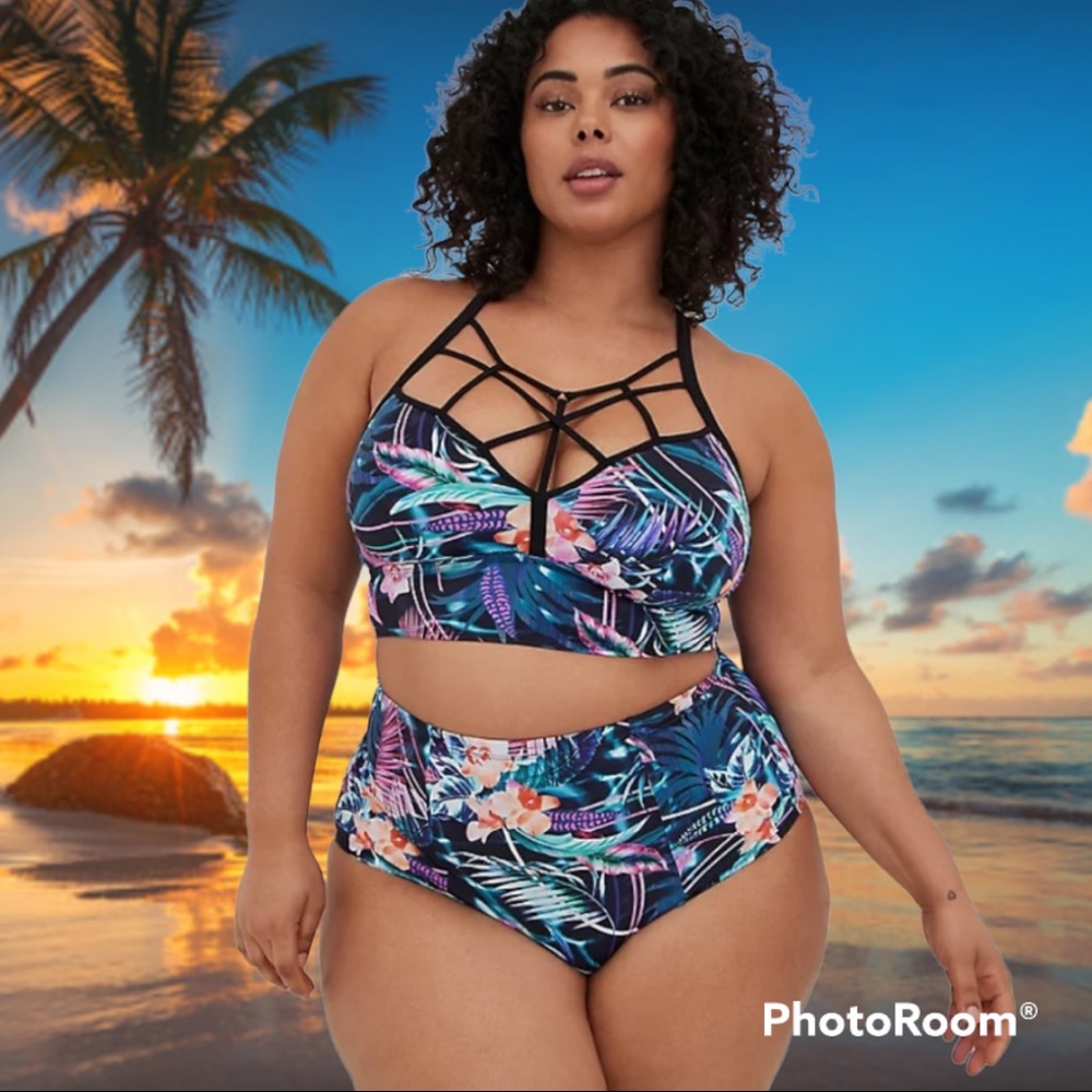 NWT TORRID tropical strappy caged front bikini swimsuit